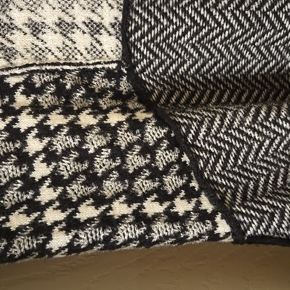 BCBG Houndstooth Sweater Dress - Picture 4 of 9